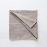 روسری وال بلوطی