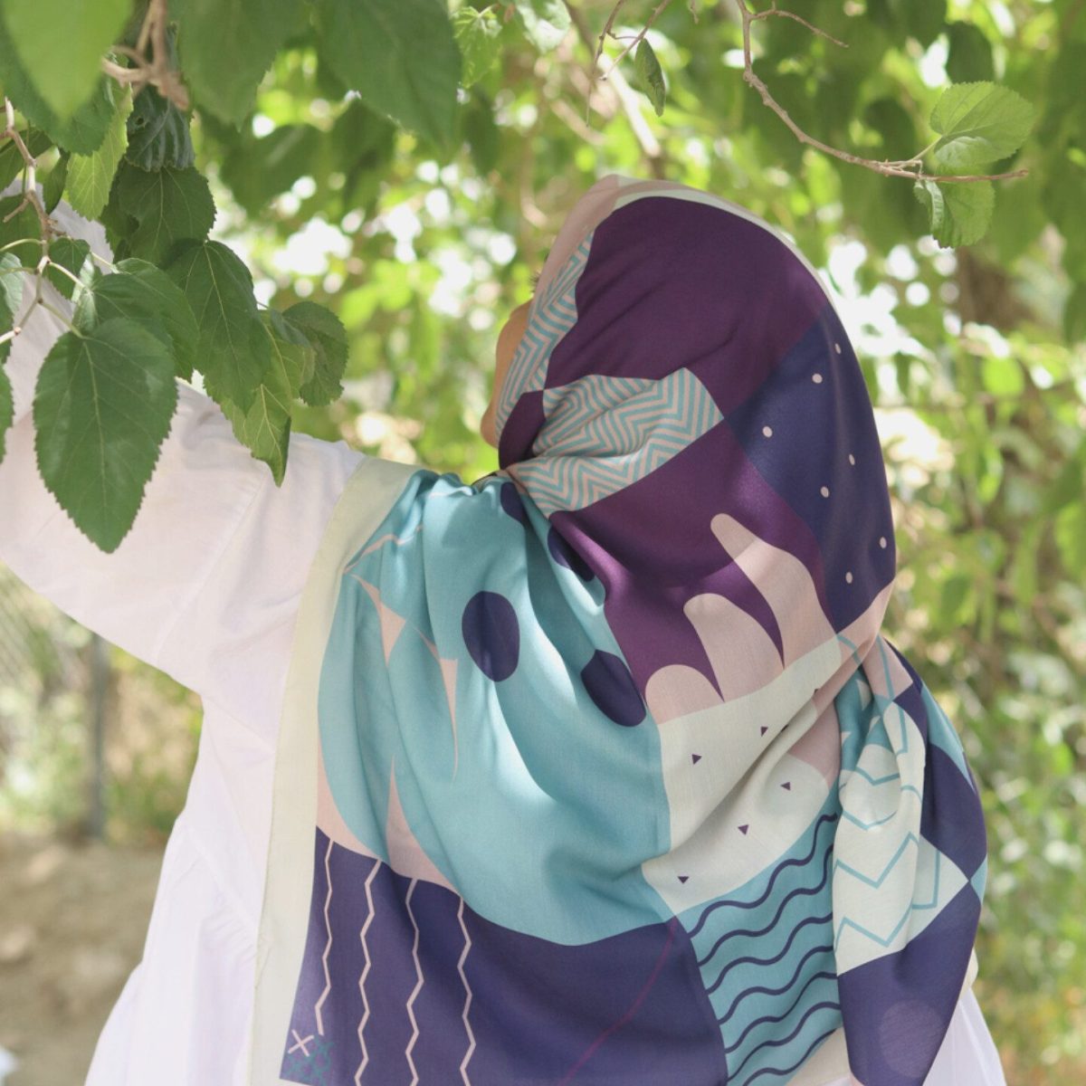 روسری نخی هاوین سرمه ای