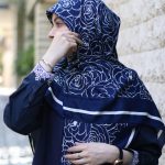 روسری شاینا طرح رزا سرمه ای