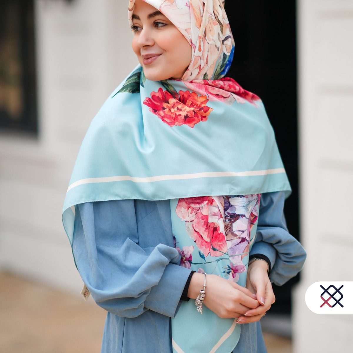 روسری توییل آبی