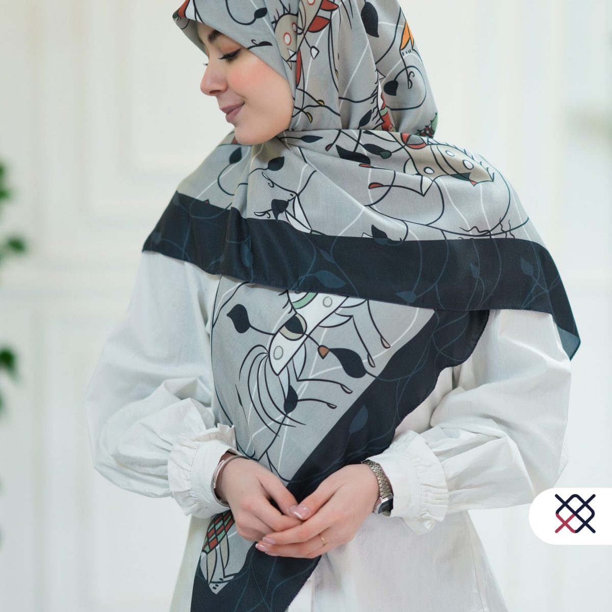 روسری نخ ابریشم طوسی