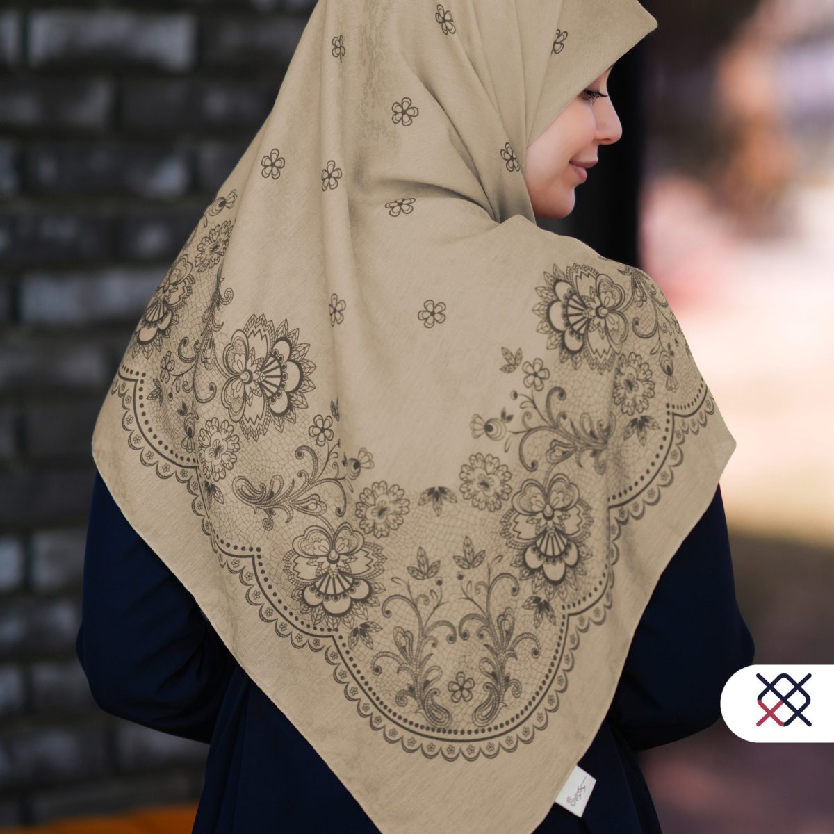 روسری ژاکارد نخ کرم