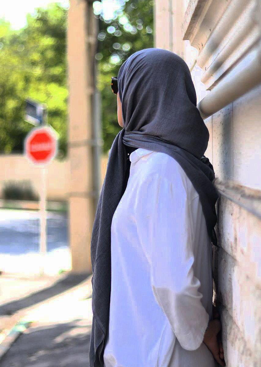 روسری نخی ذغالی