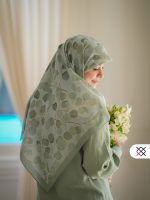 روسری برگ چی سبز