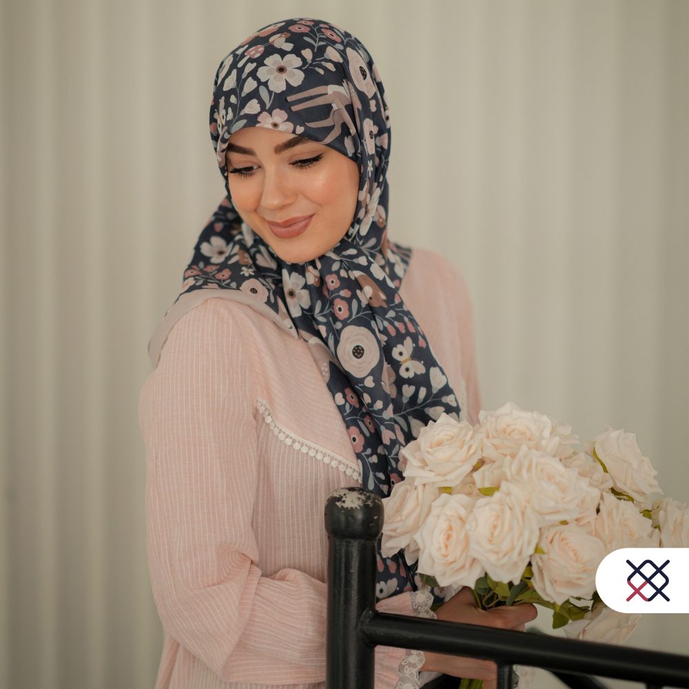 روسری نقلی نژاد