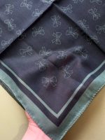 روسری پاپیونیان یشمی