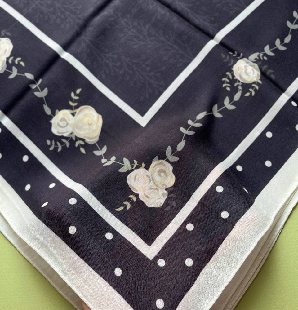 روسری 61.03 لیمویی