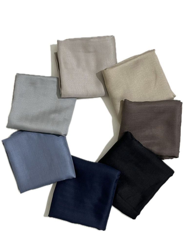 روسری نخی جناقی (رنگ‌بندی)