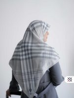 روسری هلیا (نخ ابریشم) - تصویر 2